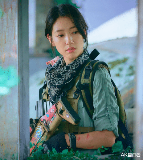 朴信惠|朴信惠一改往日乖巧善良的形象 变身女战士守护曹承佑拯救世界