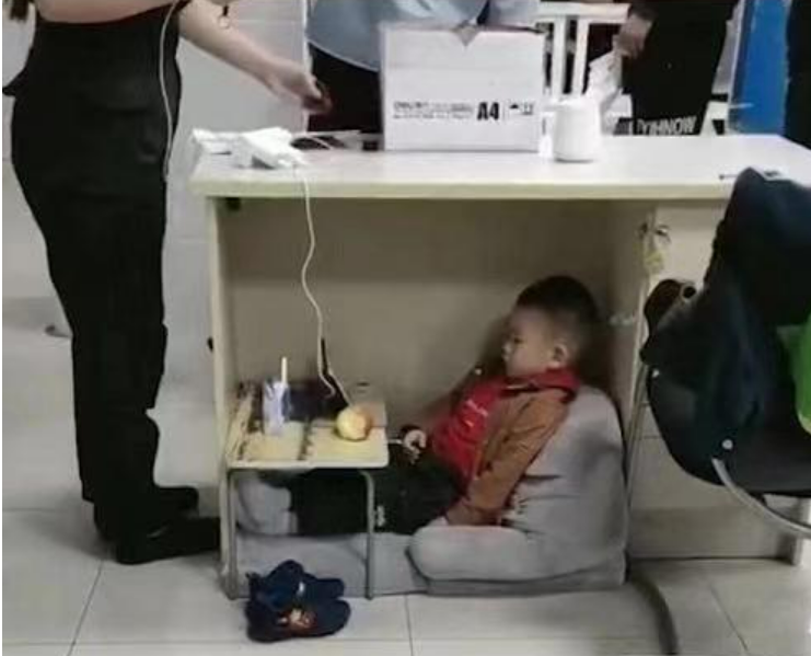 兜妈爱叨叨|当代婆婆不愿意帮忙带娃,儿女别只顾着指责,背后原因值得深思