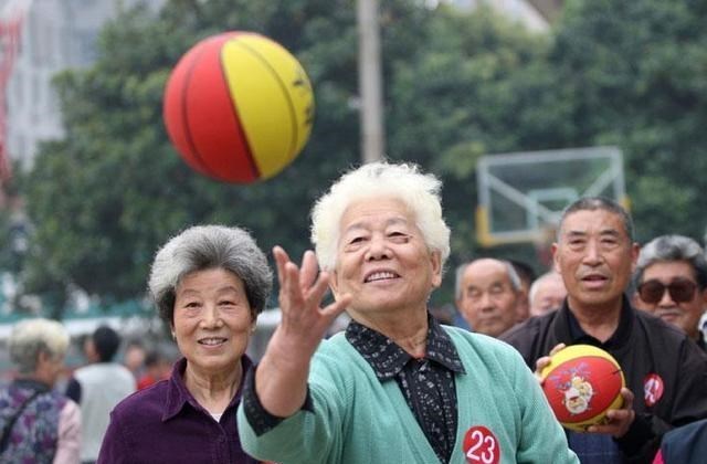 阳光语言矫正说|在职和退休人员恭喜了，“新补贴”推出，有人能领1500元，望知悉