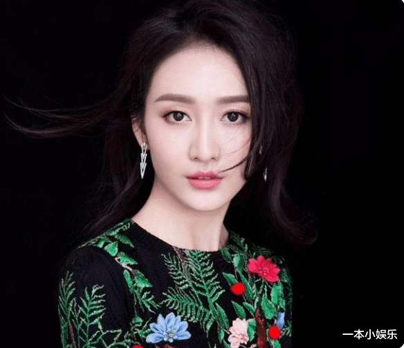 王鸥|有一种“整容”叫卸妆,王鸥卸妆前人间绝色,卸妆后成无眉大妈