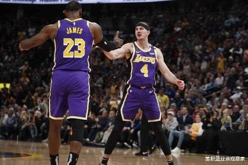 湖人隊|湖人2換1補齊短板！13+4悍將追防立功，作用超格林堪稱冠軍拼圖