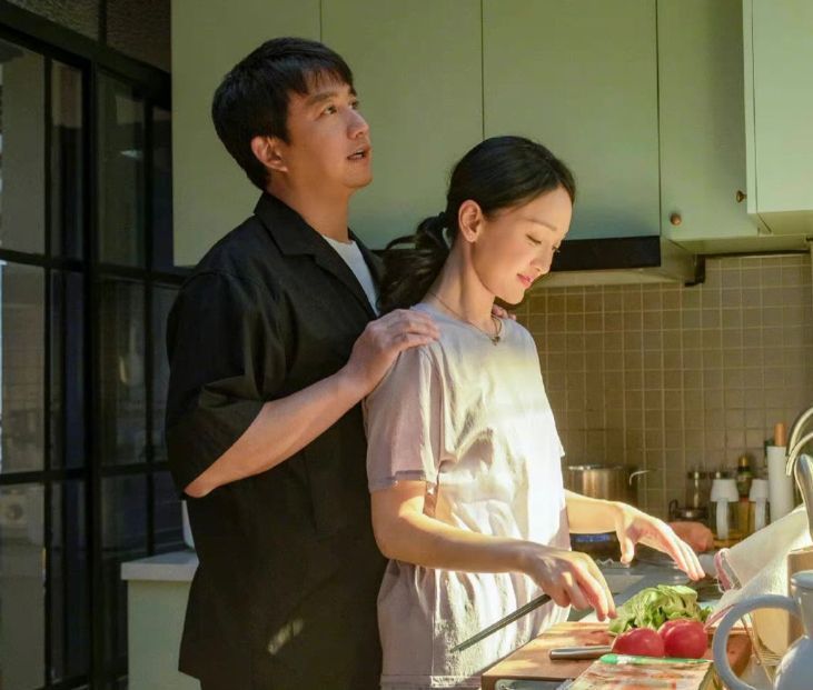 周迅|《小敏家》首播收视破一，周迅表现获赞，唐艺昕演技浮夸遭吐槽