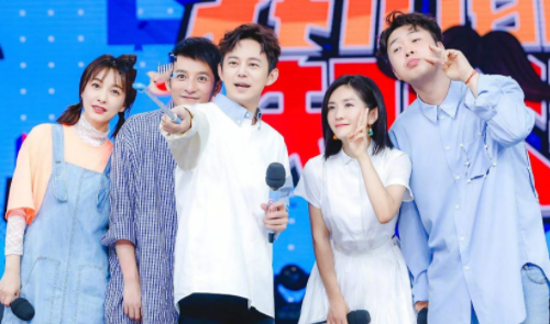 谢霆锋|“快乐大本营粉丝会”发布新节目消息，24年的“快本”或已完结？