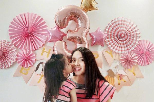 世界小姐|作为世界小姐，她过上了多数女生艳羡的生活