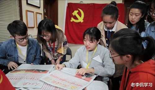 老李侃学习|2万的民办本科和5000的专科,二者孰轻孰重,聪明人这样选择