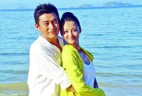 李坤城|突然离婚!国民夫妻撕破脸,双双出轨被抓包?