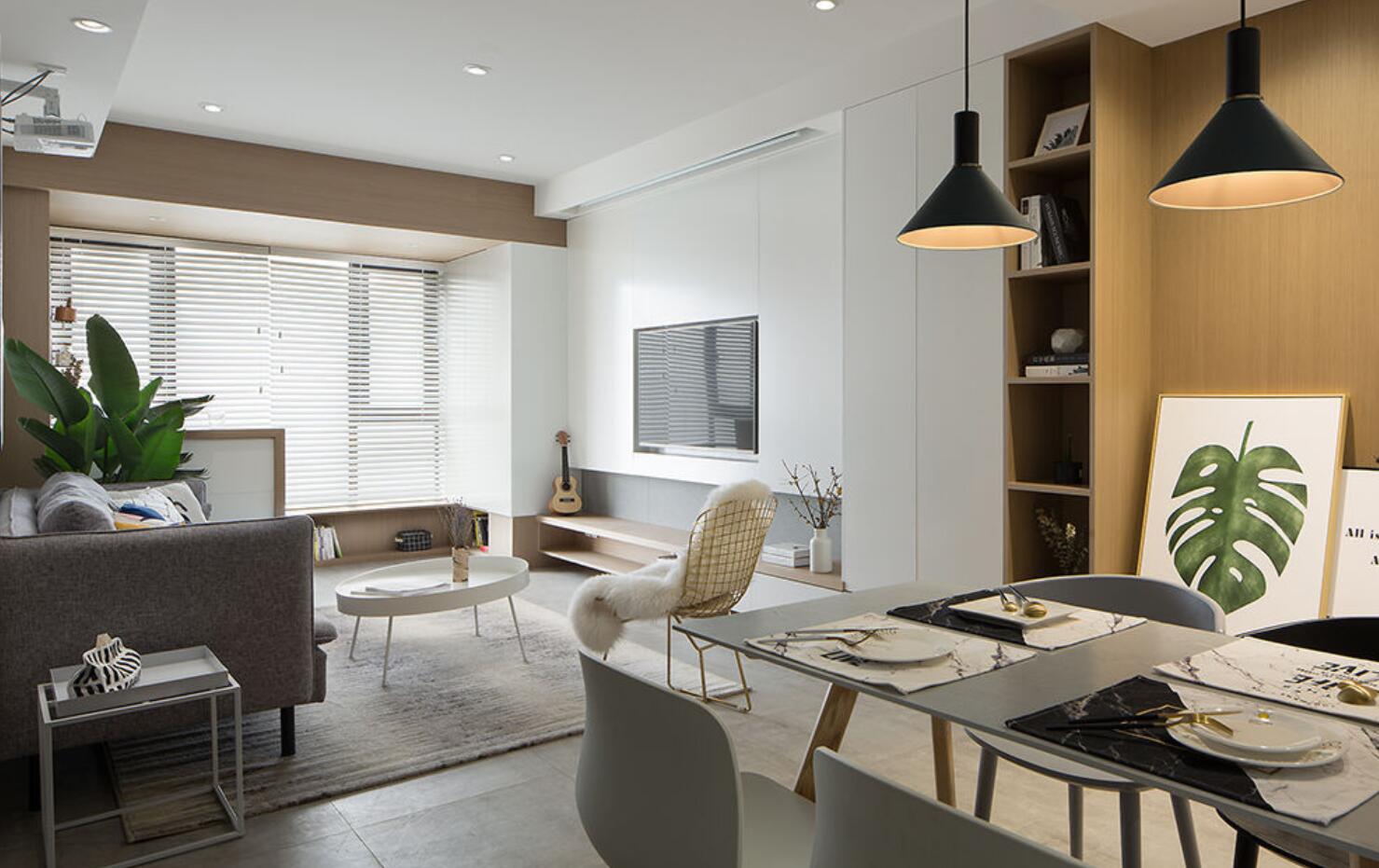 原来不改造也能做到实用,她90㎡新家,进门就是8米长的功能柜