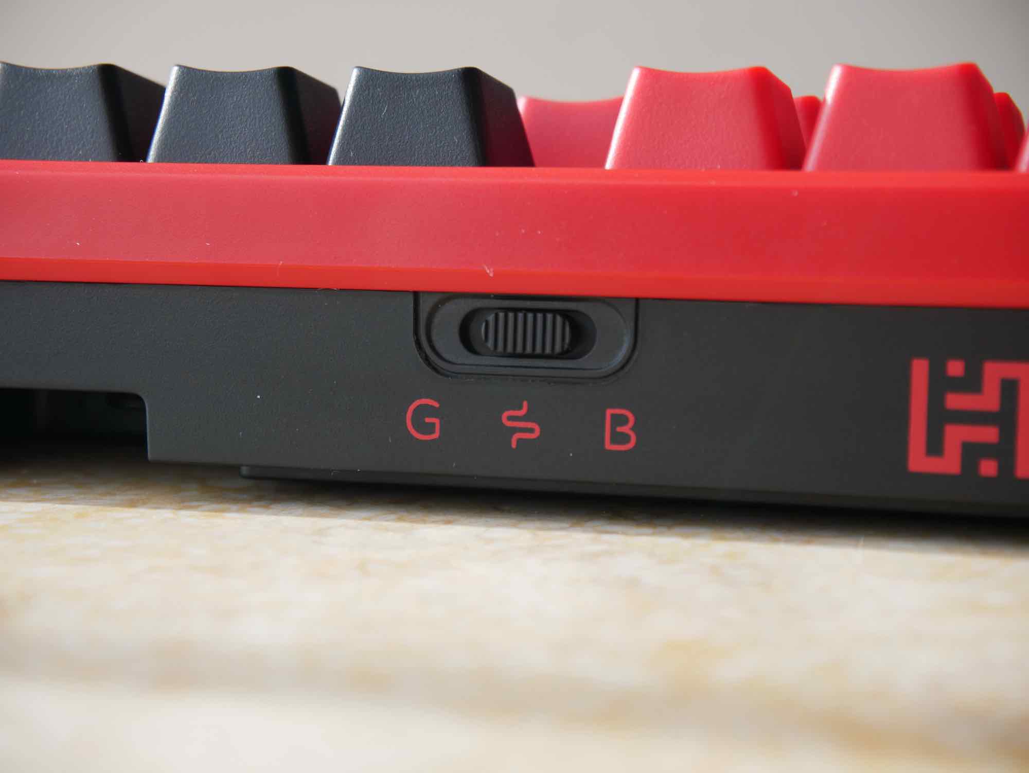 机械键盘|年轻人的第一把法拉利——HELLO GANSS HS87T 机械键盘