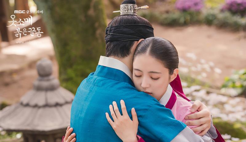 韩剧|大女主逆袭剧？真的太帅气了！年度韩剧黑马