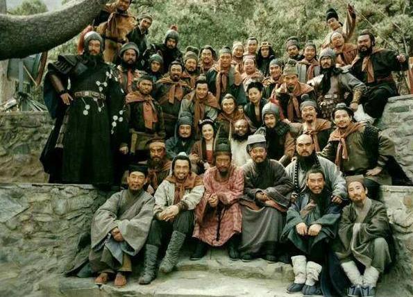 李雪健|李雪健：演宋江拿了钱不敢回老家，演林彪刘少奇夫人拒绝握手