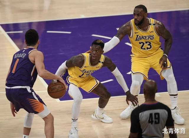 勒布朗·詹姆斯|岁月不饶人！詹姆斯拼了依然首度季后赛首轮出局，他还需要超巨帮手