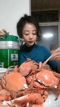 “蚊子把淤血吸走了,这是什么操作?”蚊子:这血有点过期...