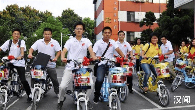 汉闻 校园内的“电动车”更让人担忧？