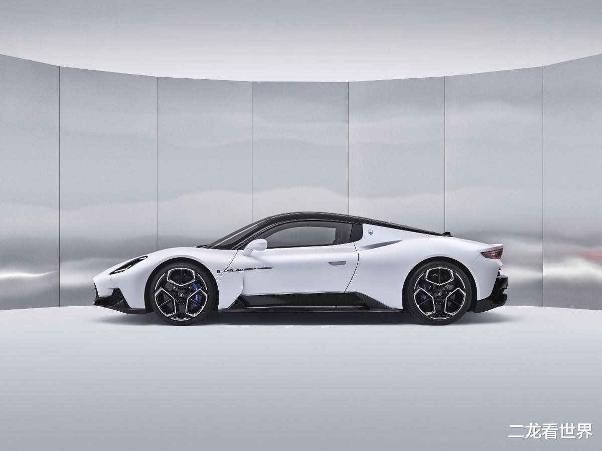 犯罪 玛莎拉蒂 MC20 荣获 2021 年度产品设计大奖