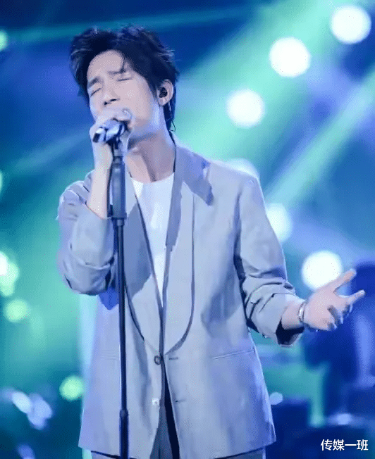 陈楚生|陈楚生为何突然不红了？看他干过的事，就一点都不奇怪了