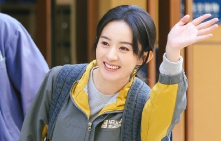 赵丽颖|赵丽颖新剧揭开神秘面纱，制作团队不算啥，暂定男主有点猛