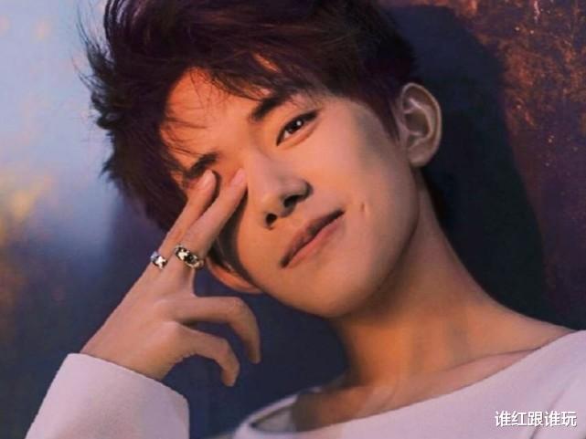 易烊千玺|时隔3年，陈漫再拍易烊千玺评价大跌！变丑了？还是当年P太狠？