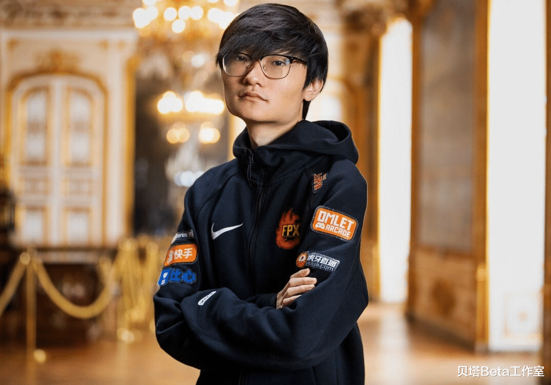 fpx战队|Tian还在FPX基地！本人出现在Lwx直播间，连训练赛战绩也曝光了