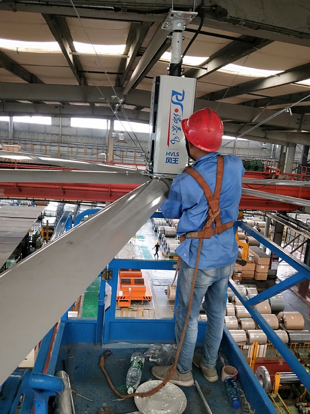 瑞泰风 为什么高大车间厂房要使用工业大风扇降温通风呢?