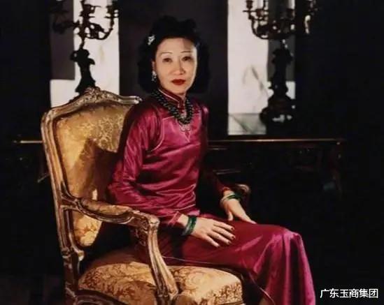 翡翠|“黄仲涵翡翠项链”亮相华艺春拍，感受民国糖业大王珍藏的风采！