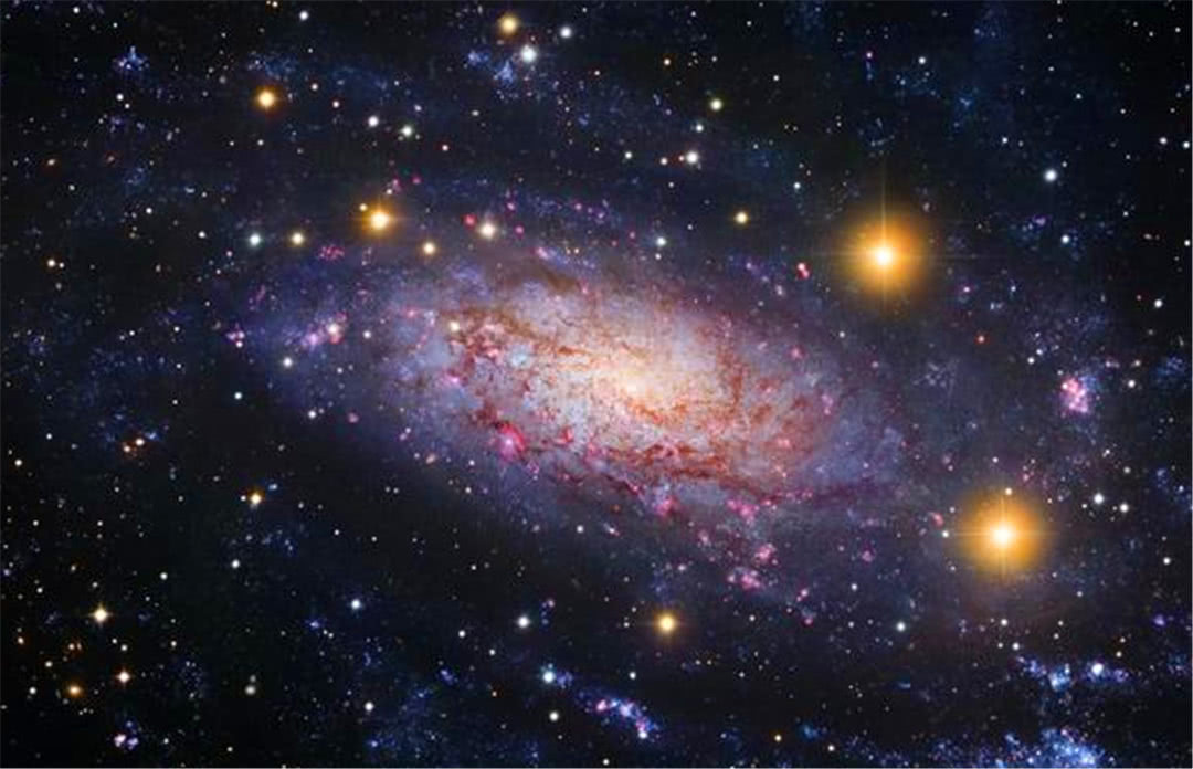 很科幻！不仅地球渺小原来银河系也如此渺小，最终的“大佬”在哪