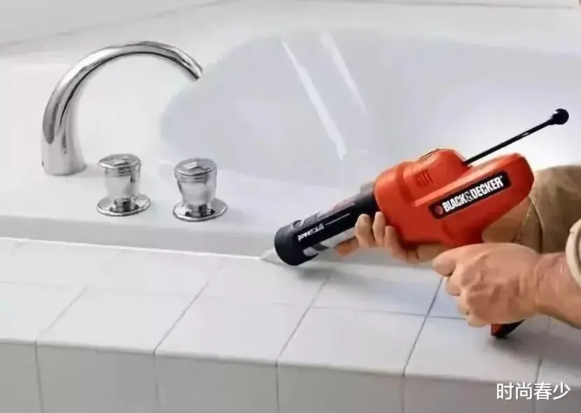 房间收口不容小觑，踢脚线这样做美翻了