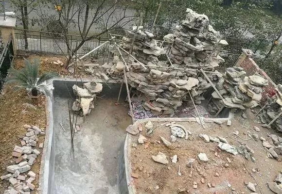 住房公积金|别墅主体完工, 再花8万建了个庭前小院, 建成后像是古典园林