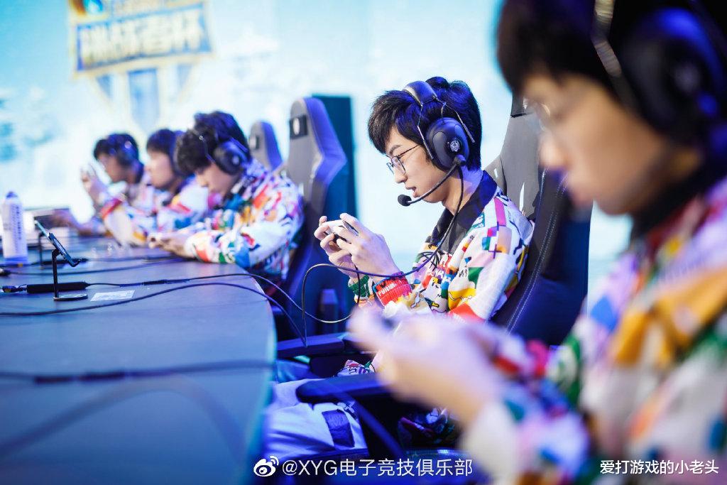 步枪|细致解析“骂人”事件，或官方有意为之？冷处理方式争议不断