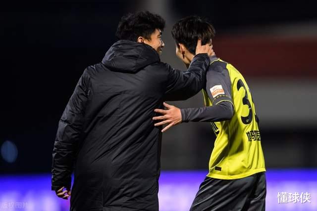 阿森纳|2-0，中超阿森纳又赢球！18岁小将与20岁新星纷纷爆发，郑智神了