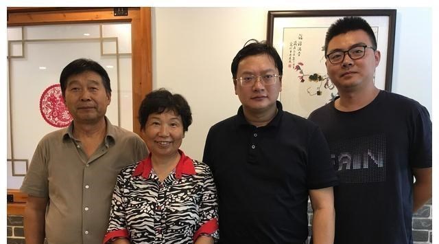 |杜新枝夫妇名下7套房产被扒，总估值达到1600万，却说山穷水尽？