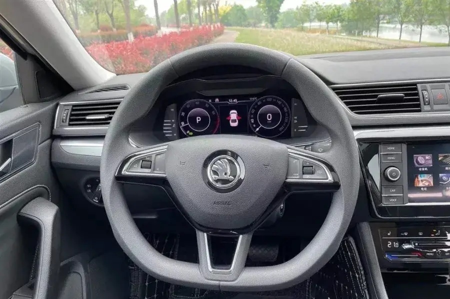 大众汽车|?网友：我话就撂这儿了！买大众车的都是傻子！