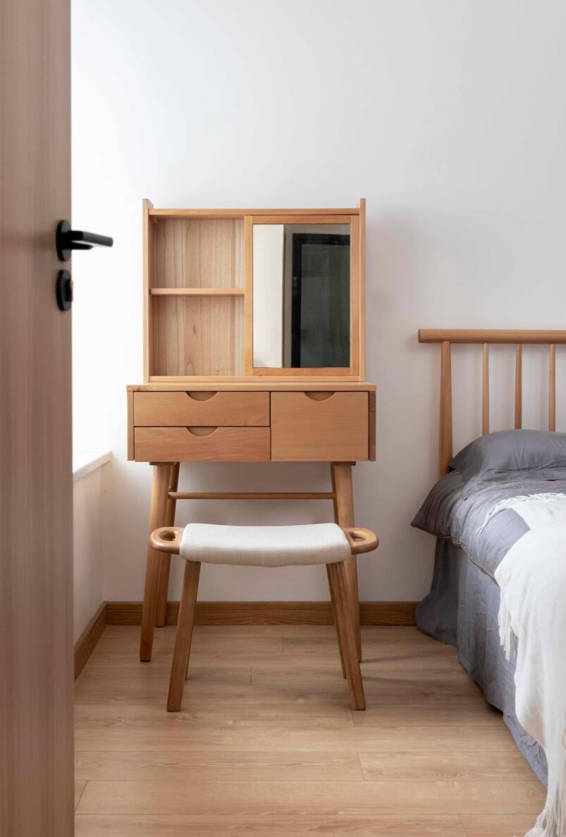 入住过才知道,衣帽间不一定要设计在主卧,放在外面反而更实用