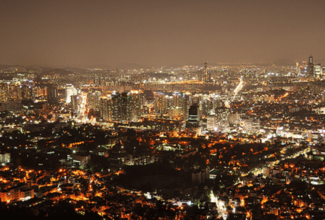 韩国|全球生育进入“零时代”的国家，将走向自然消失，民众：养不起