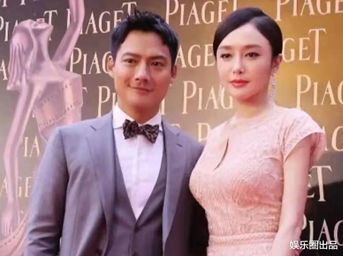 秦岚|秦岚的状态真好，穿圆领长裙走红毯，路人视角下依然迷人