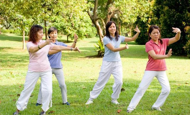 肝脏|肝不好的人，身体若有4种异常，肝或已“烂如渔网”，及时检查