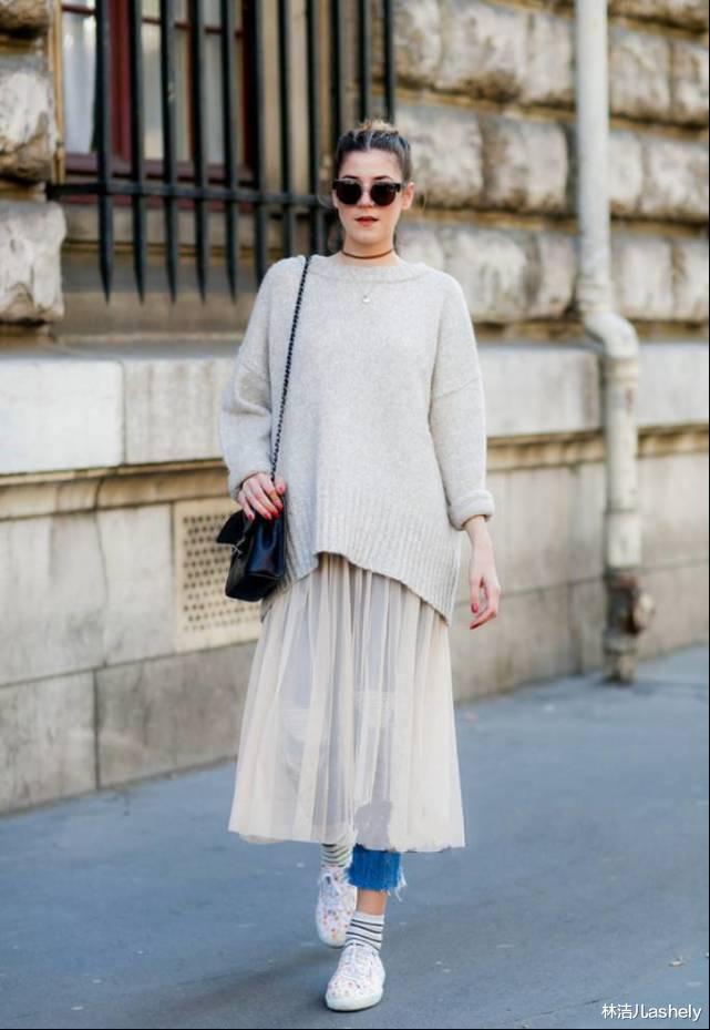 林洁儿ashely|怎样提升“仙女力”,唐嫣刘涛杨紫都用了这同一条连身裙!