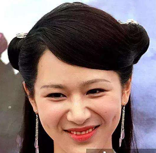 刘亦菲生图曝光!皮肤油腻卡粉严重太尴尬,"神仙姐姐"哪去了?