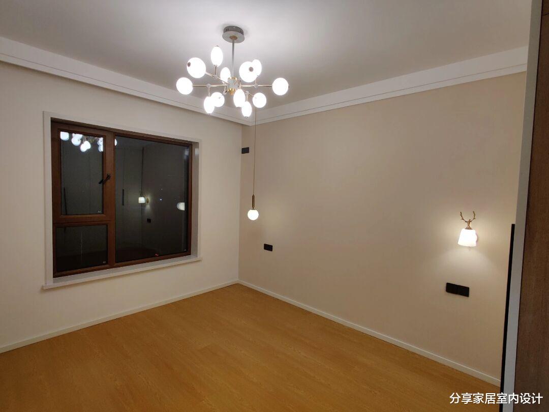 看他家花了一年自装的新房,全屋原木风,做开放式的厨房真羡慕!