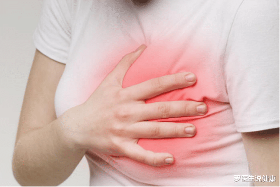 罗医生说健康|乳腺结节开始癌变,身体4处会“露出马脚”,若没有,值得恭喜