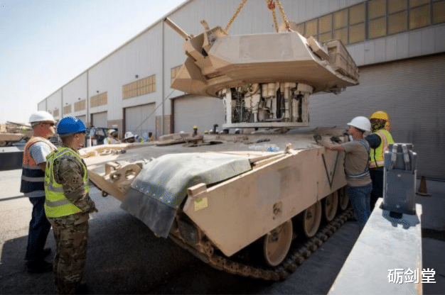 美军|美军主战坦克全面升级：M1A2换装无人炮塔
