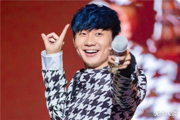 林俊杰|林俊杰遭网友喊话要他出面沟通，并公布她与林俊杰的“私讯”截图