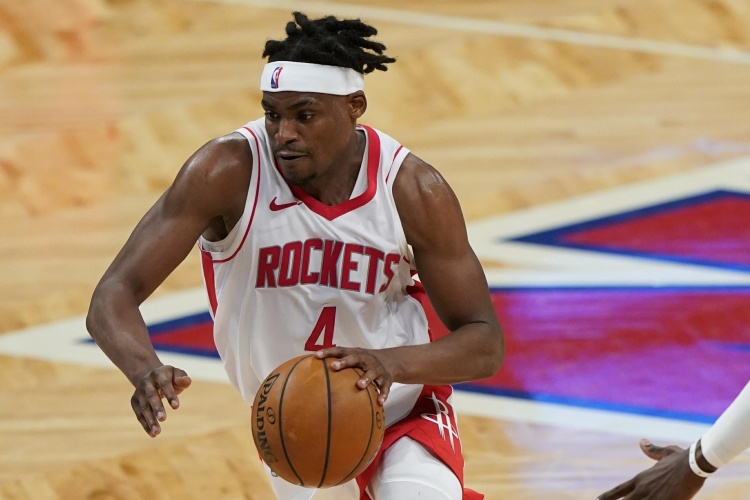 鹈鹕队 加快重建！美媒吐露：火箭商讨与鹈鹕1换2交易，锡安季后赛有戏