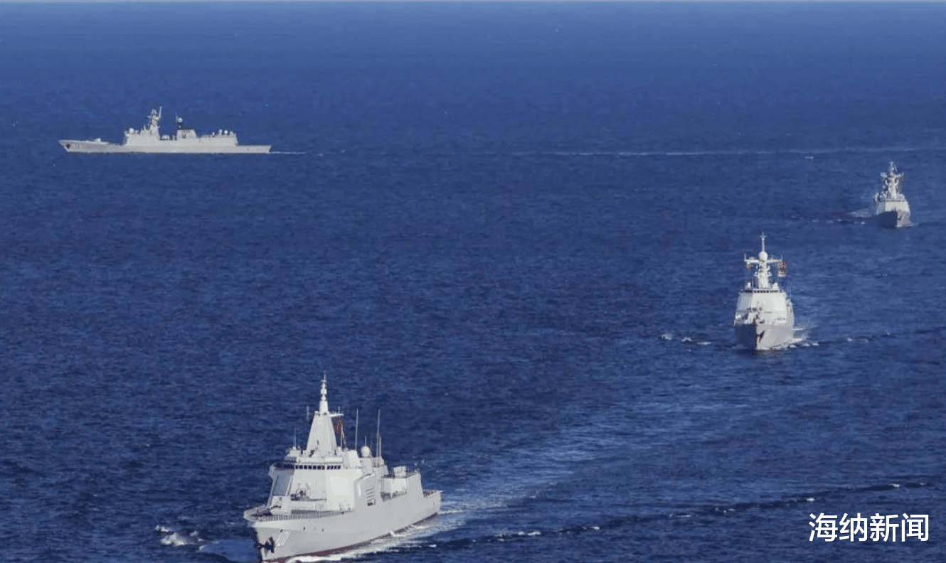 轰炸机|中俄联合演习，拜登急了？美军出动4架核轰炸机，部署中国家门口