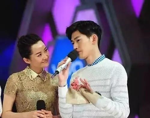 许晴|许晴赢了!多年前“绯闻”画上句号,杨洋是例外,疑心病也是心病