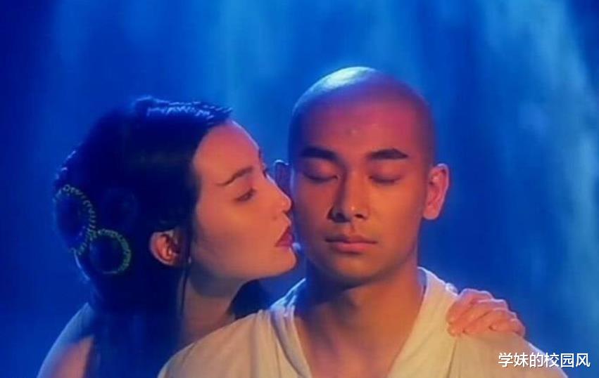 赵文卓|49岁赵文卓坚持健身，满身肌肉线条感十足，果然不会让人失望！