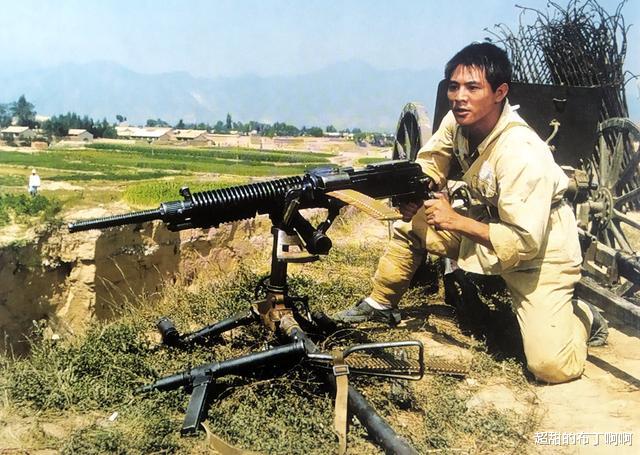 李连杰|李连杰导演的这部老电影，应该没有多少人看过吧？