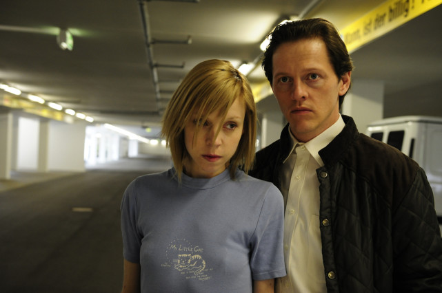 楠木 因为一个微笑，她被囚禁了3096天