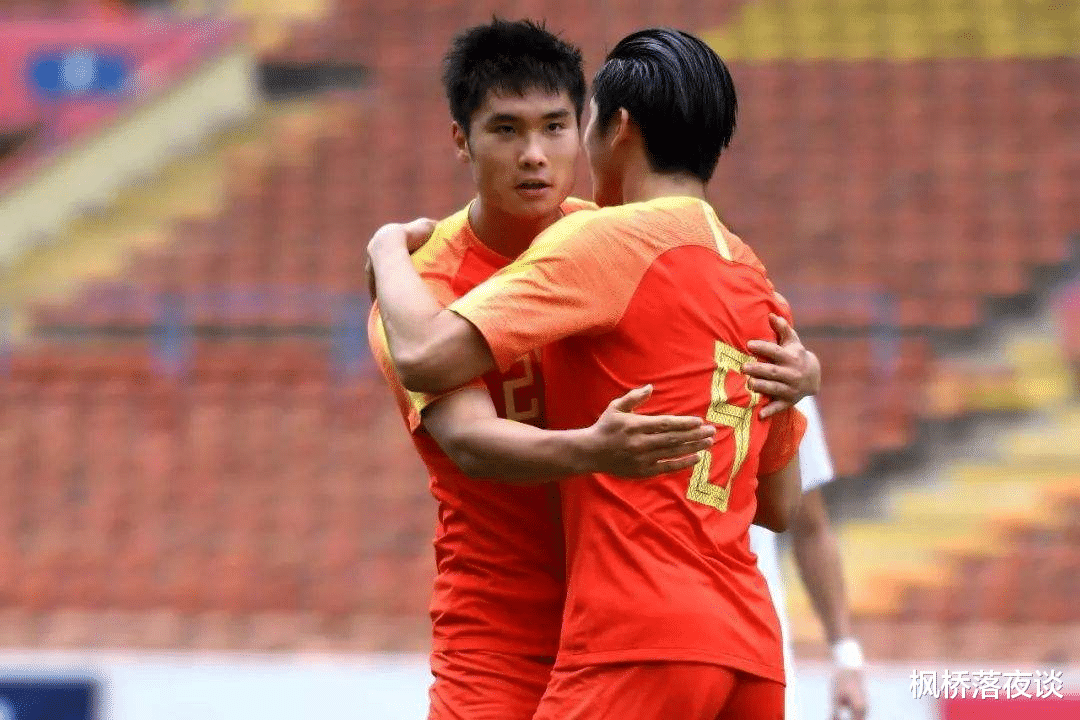 張玉寧|能把張玉寧擠替補(bǔ)席的妖人蘇醒！單場(chǎng)梅開二度，從傷病陰影中走出！