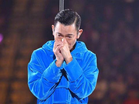 刘德华|天王巨星刘德华 华仔，发视屏祈祷河南平安，嘱咐市民雨灾注意事项