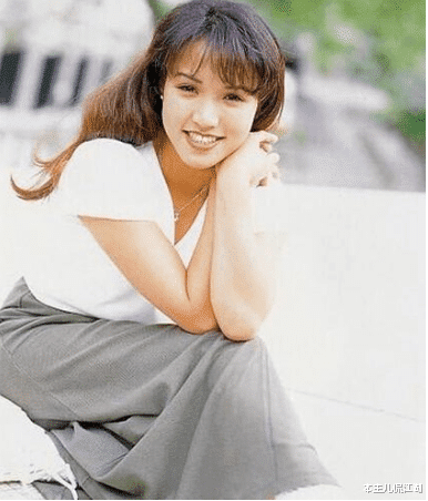 彭小苒|黎瑞恩：29岁嫁“金利来”太子，41岁搬出豪门，48岁独自养2娃